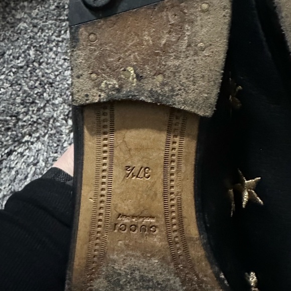 Gucci Bee Loafers - Picture 3 of 4